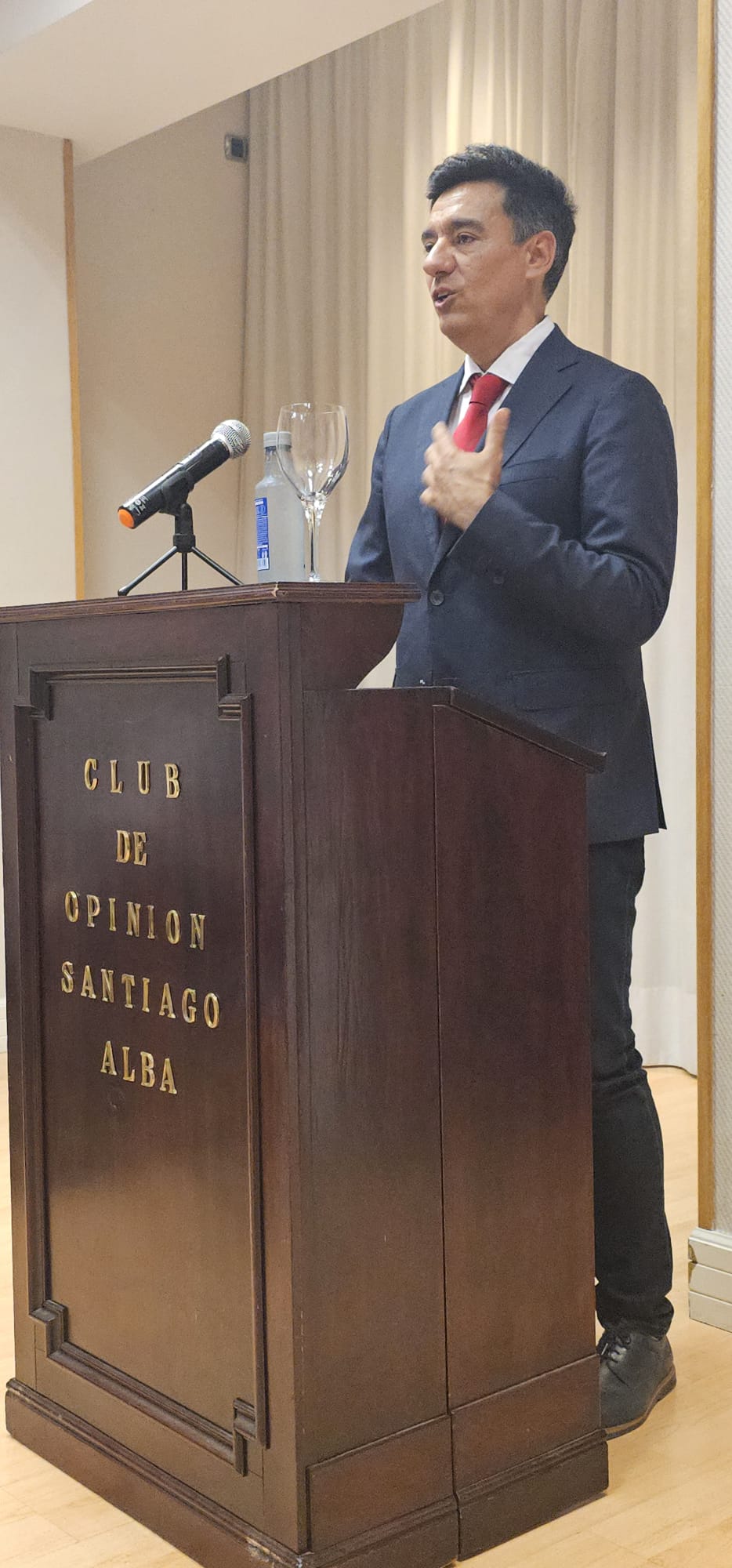 D. JORGE VILCHES